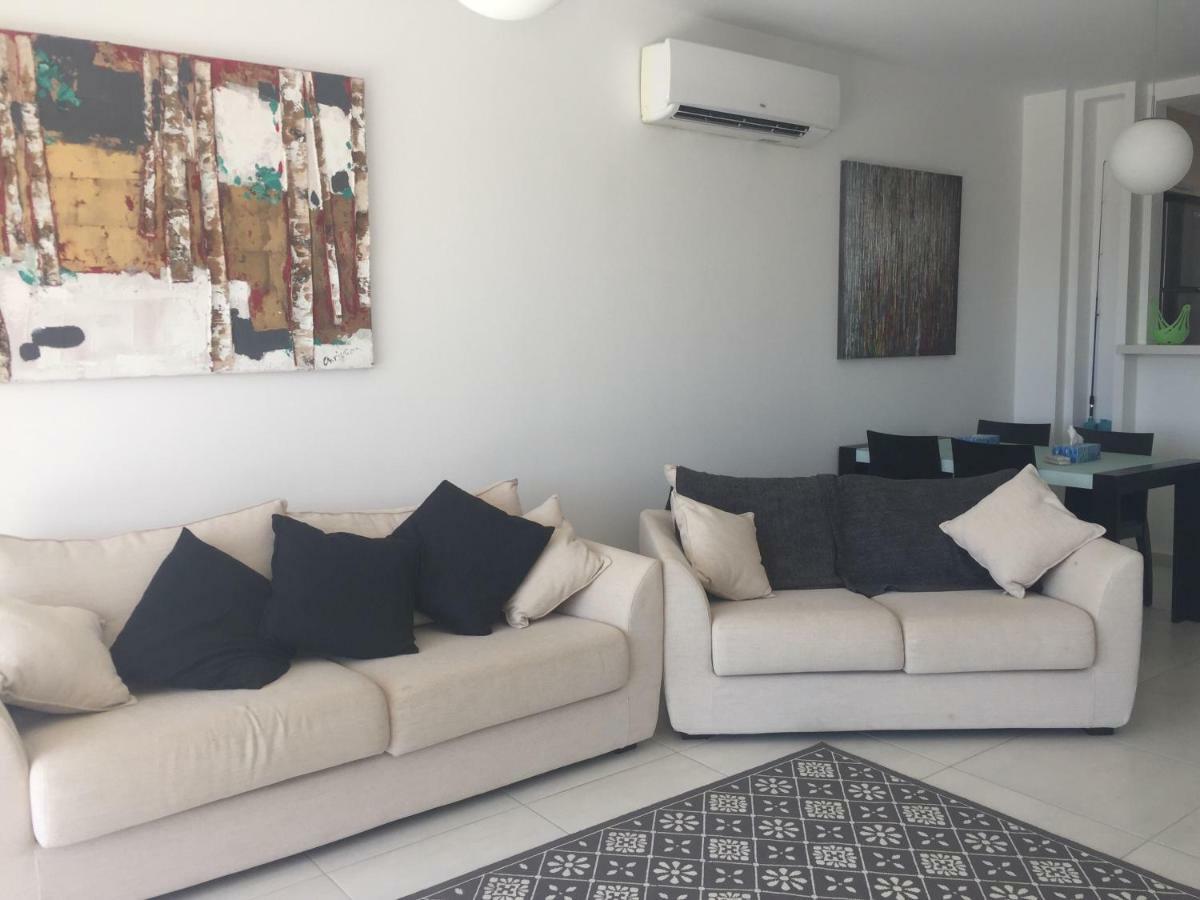 Lingna luxury apartment lighthouse Paphos Extérieur photo